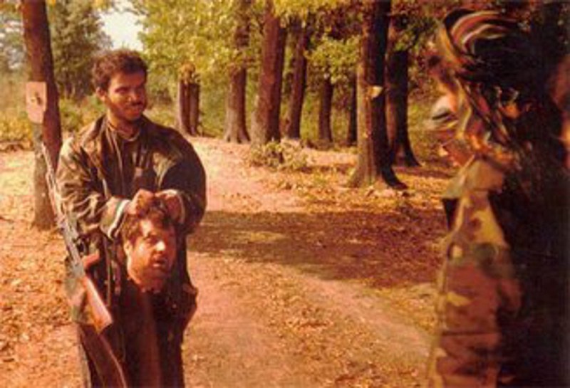 Photo of Saudi Arab IslamistTerrorists beheading Serbs in Bosnia 1992.0 e1436585847107