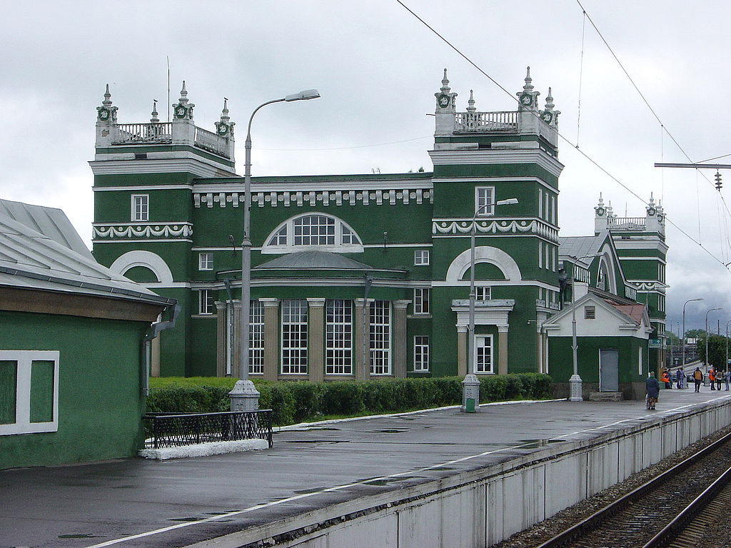 1024px Smolensk Station